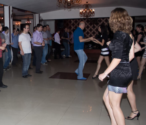 Costinel Mihaiu — profesor de dans ProSwing, cursuri adulți Sector 3 București